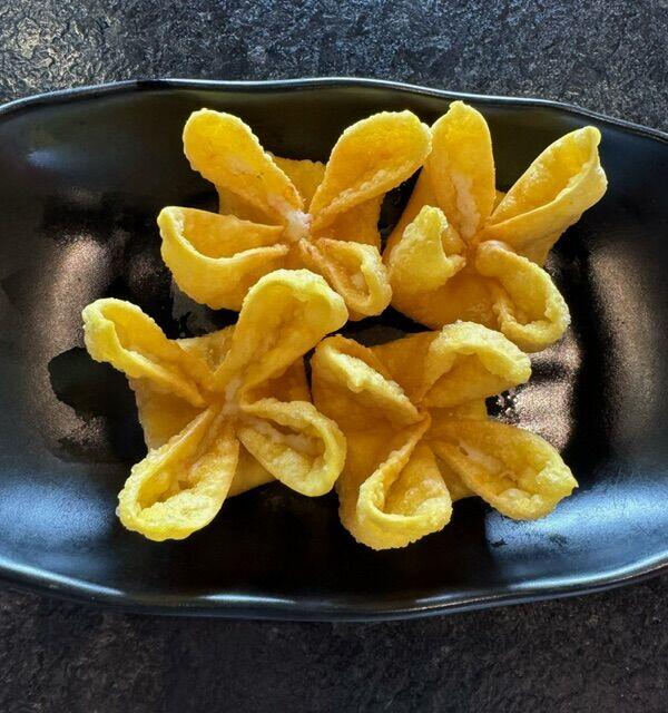 A16. Crab Rangoon (4)