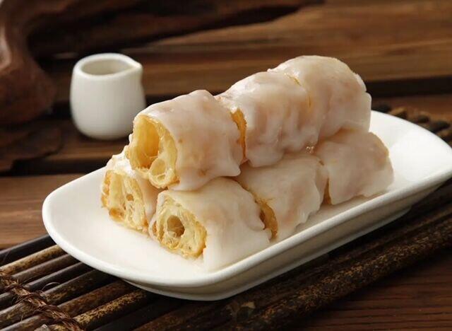 D31. Steamed Chinese Twist Cruller Rolls (Served before 8:30pm)